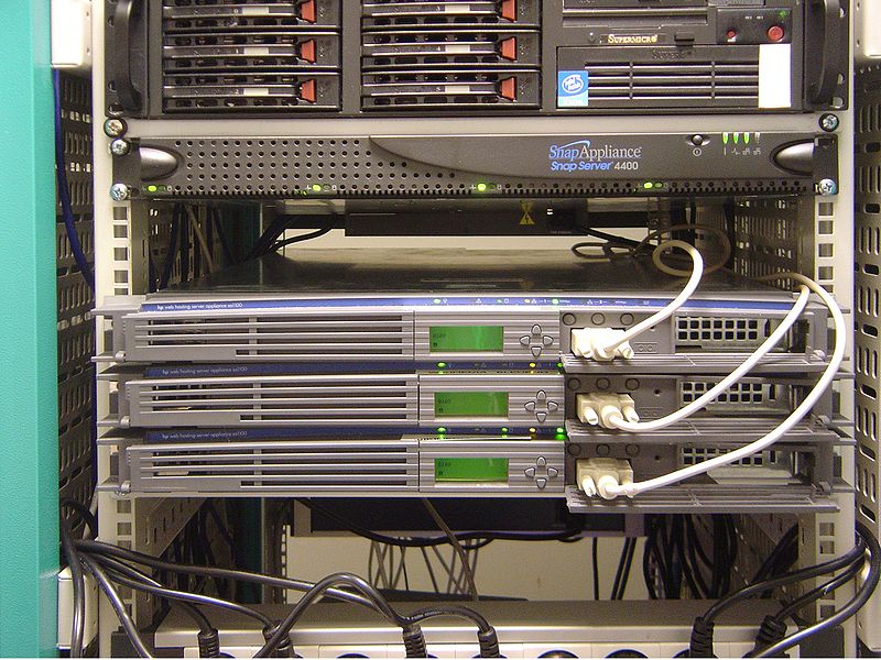 Why Your Desktop isn't a Reliable Server - Web Hosting Sun